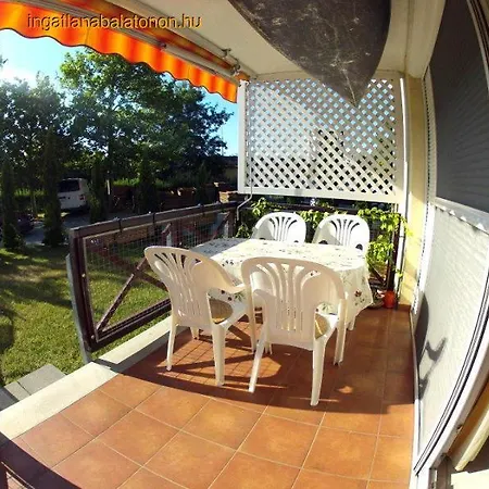 437 - Vizkozeli, 2 Szobas, Kert Kapcsolatos Apartman Apartment Balatonoszod